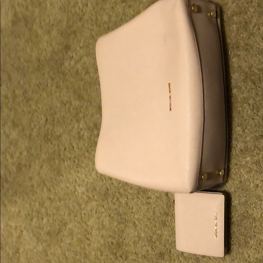 Micheal Kors Matching purse and Wallet.